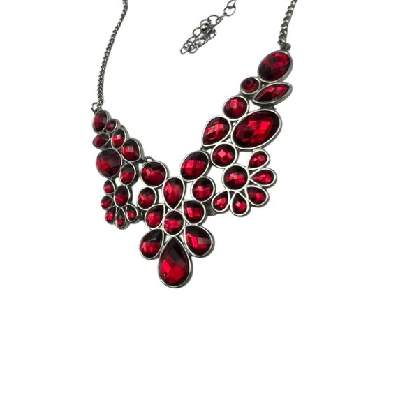 **Lady in Red Teardrop Gemstone Pendant Necklace - Picture 12 of 12